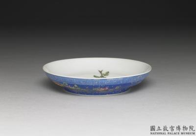 图片[2]-Dish with periwinkle inside a blue exterior in falangcai painted enamels, Qianlong reign (1736-1795), Qing dynasty-China Archive